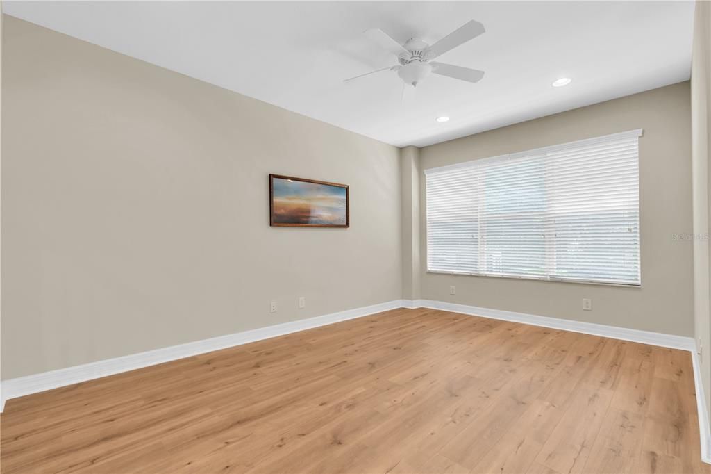 En Venta: $429,900 (3 camas, 2 baños, 1863 Pies cuadrados)