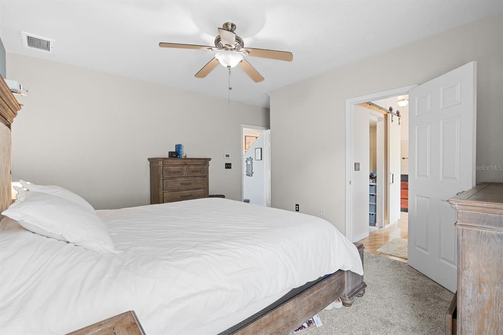 For Sale: $605,000 (5 beds, 3 baths, 2160 Square Feet)