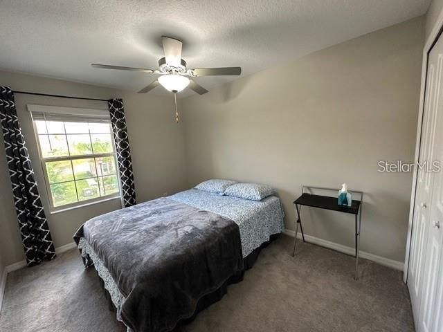 For Rent: $2,050 (3 beds, 2 baths, 1666 Square Feet)