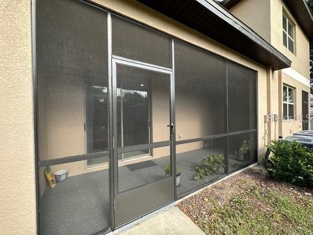 For Rent: $2,050 (3 beds, 2 baths, 1666 Square Feet)