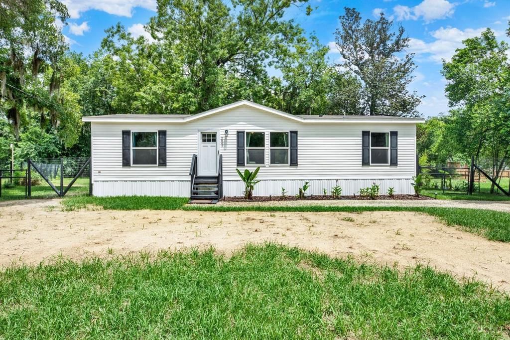 En Venta: $225,000 (3 camas, 2 baños, 1344 Pies cuadrados)