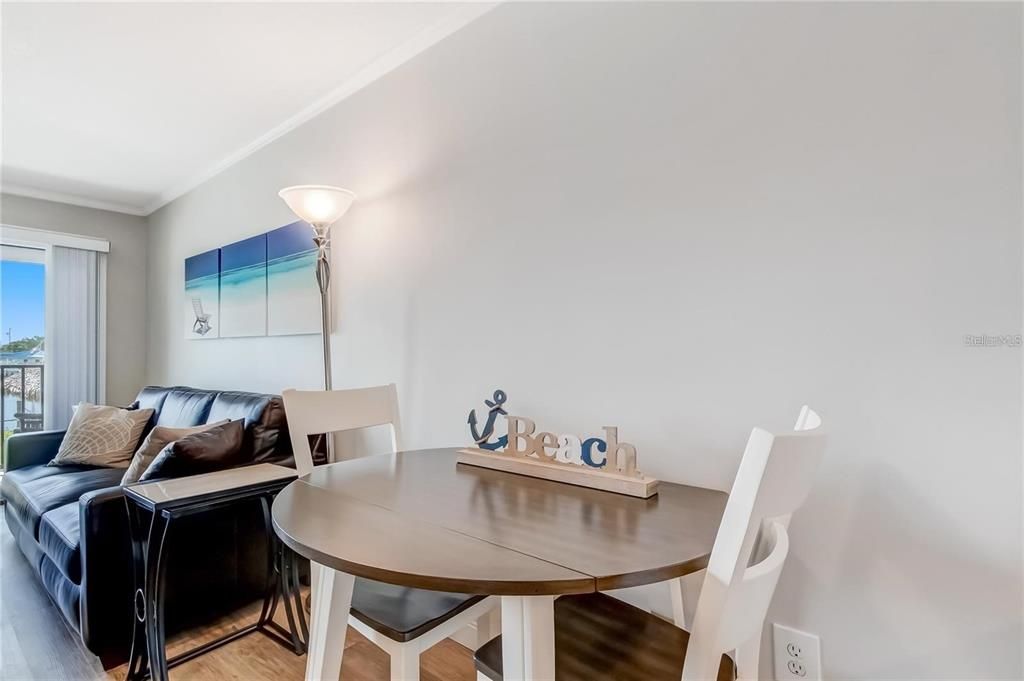 В аренду: $2,500 (1 спален, 1 ванн, 680 Квадратных фут)