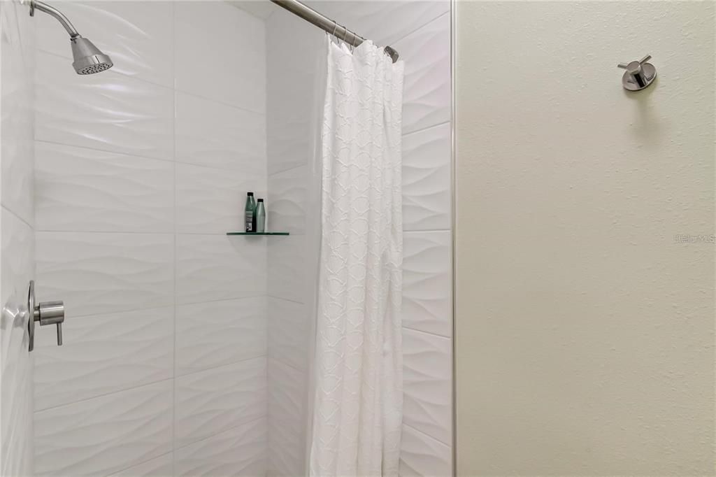 В аренду: $2,500 (1 спален, 1 ванн, 680 Квадратных фут)