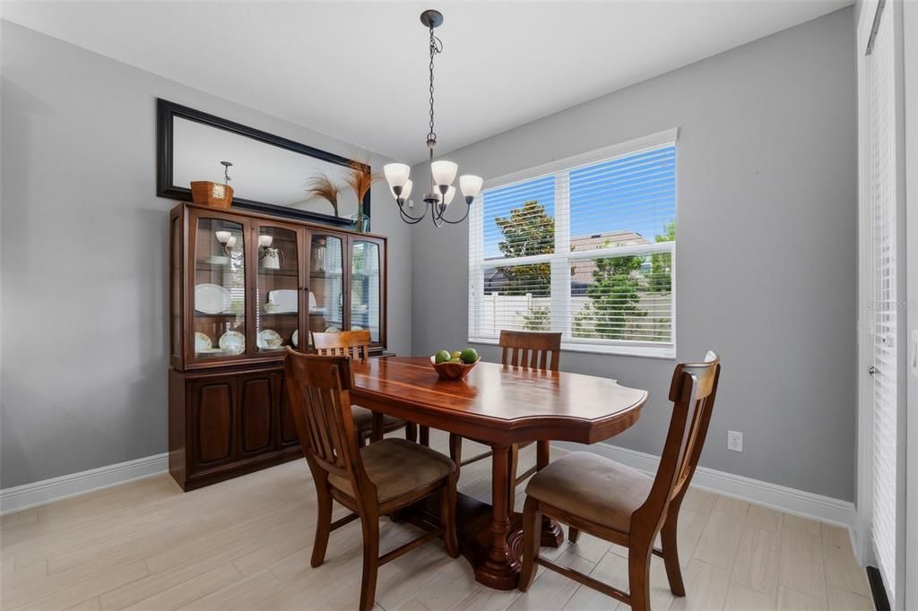 For Sale: $599,900 (4 beds, 3 baths, 2208 Square Feet)