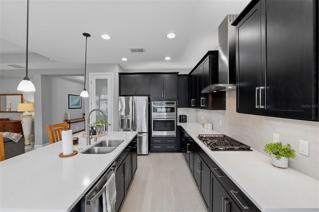 For Sale: $599,900 (4 beds, 3 baths, 2208 Square Feet)