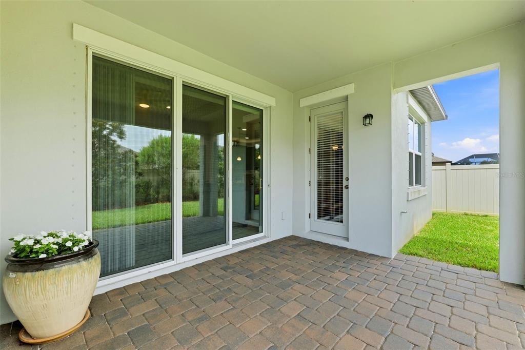 For Sale: $599,900 (4 beds, 3 baths, 2208 Square Feet)