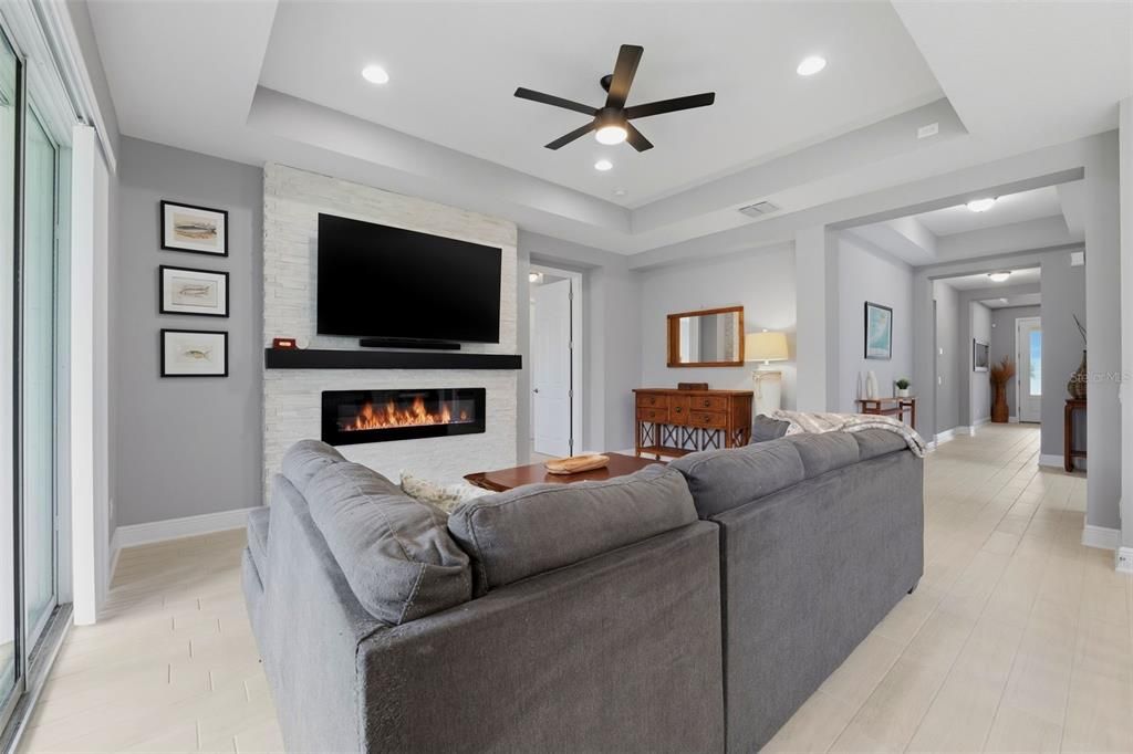 For Sale: $599,900 (4 beds, 3 baths, 2208 Square Feet)