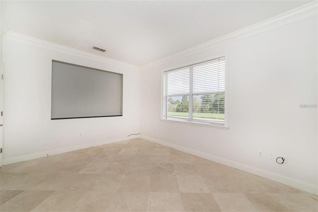 En Renta: $3,999 (5 camas, 3 baños, 3298 Pies cuadrados)
