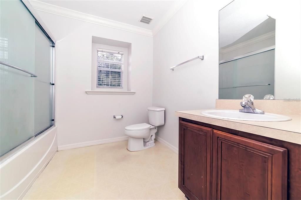 En Renta: $3,999 (5 camas, 3 baños, 3298 Pies cuadrados)