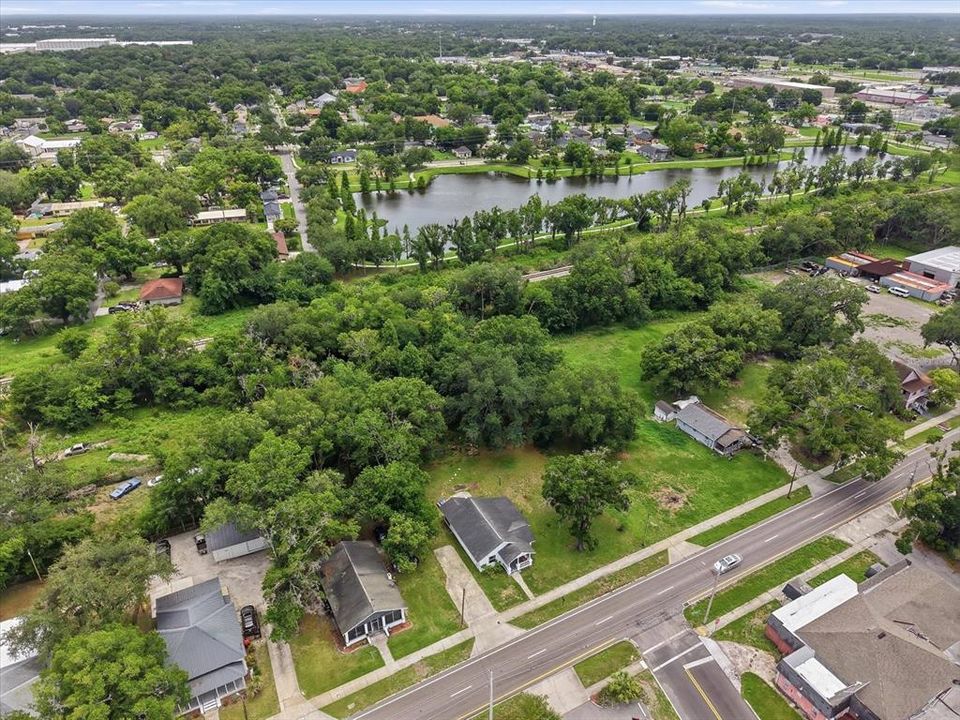 For Rent: $1,800 (3 beds, 2 baths, 1160 Square Feet)