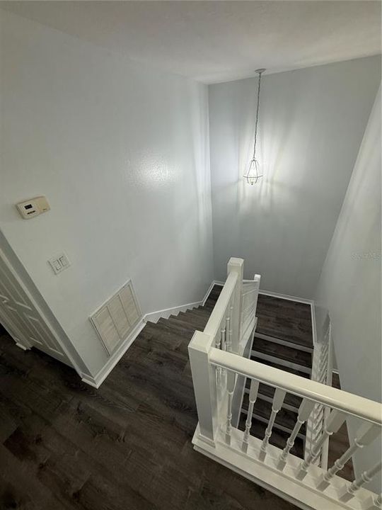 В аренду: $1,850 (2 спален, 2 ванн, 1429 Квадратных фут)