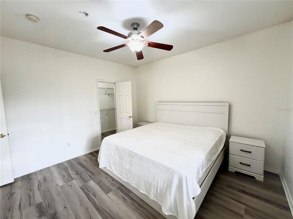 For Rent: $1,400 (1 beds, 1 baths, 834 Square Feet)