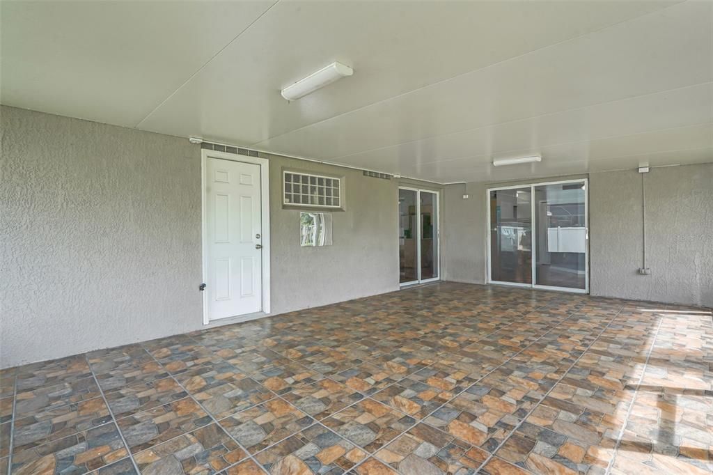For Sale: $340,000 (3 beds, 2 baths, 1485 Square Feet)