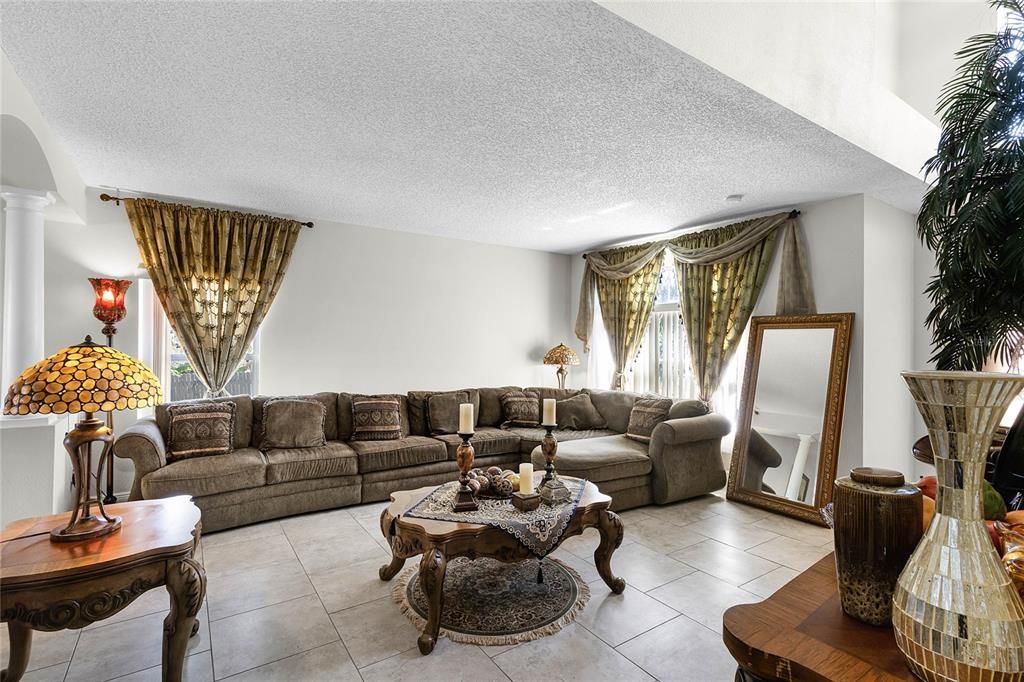 For Sale: $295,000 (4 beds, 2 baths, 2806 Square Feet)