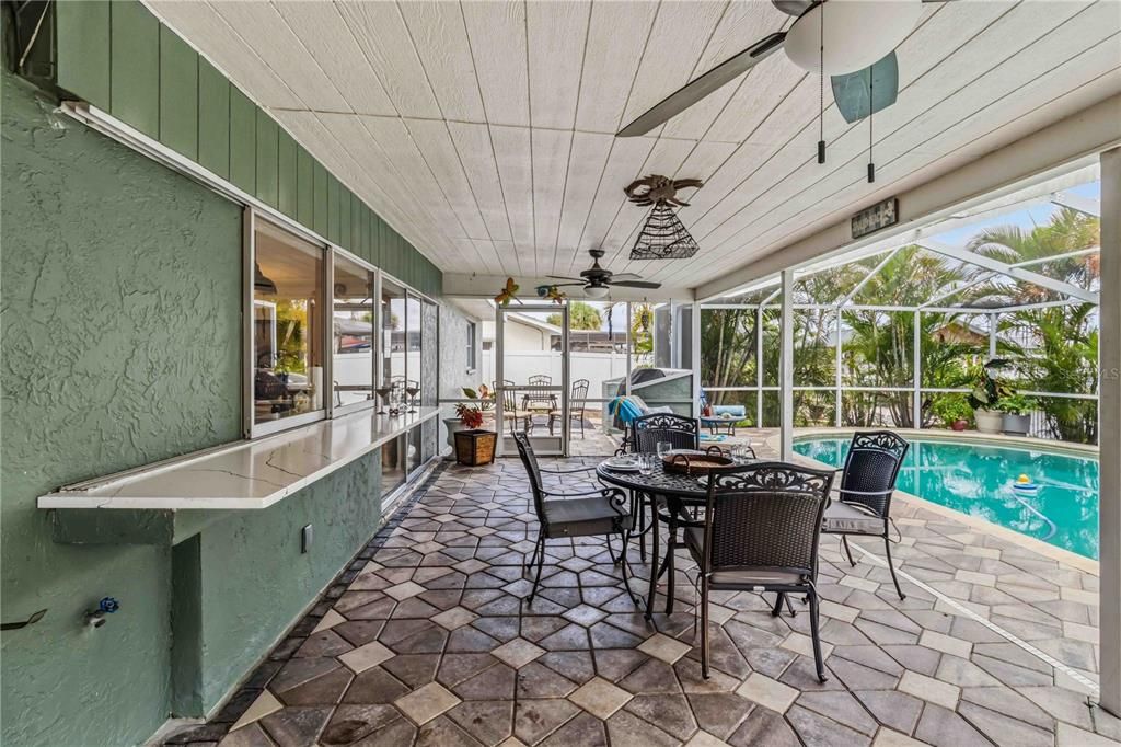 For Sale: $624,900 (3 beds, 2 baths, 1458 Square Feet)