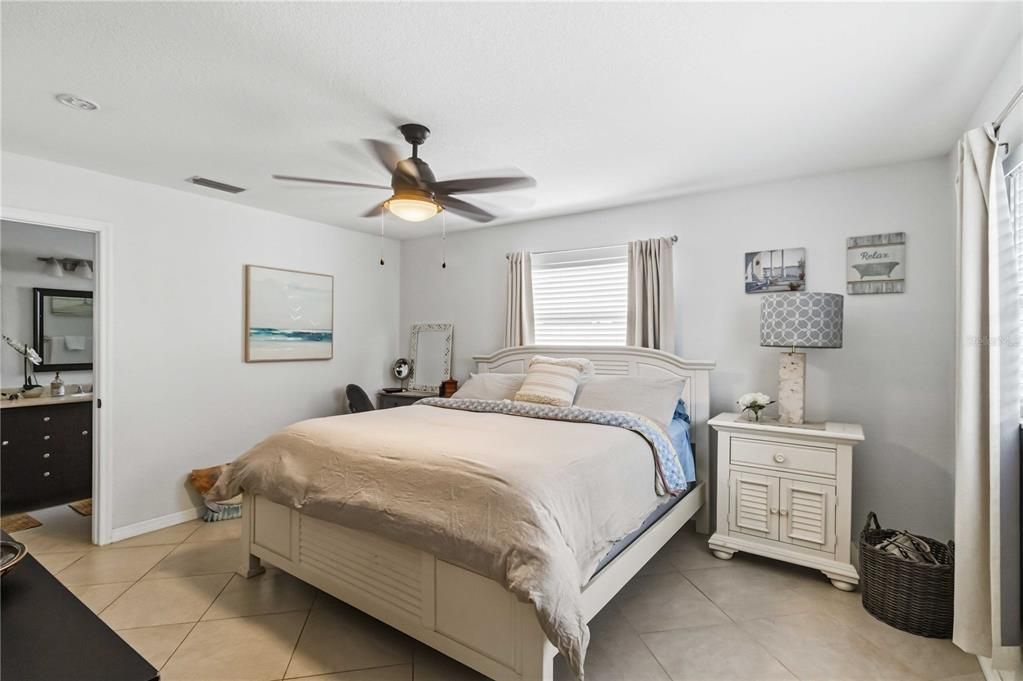 For Sale: $624,900 (3 beds, 2 baths, 1458 Square Feet)