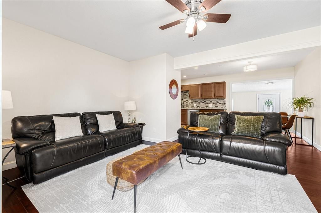 For Rent: $3,500 (3 beds, 2 baths, 1514 Square Feet)