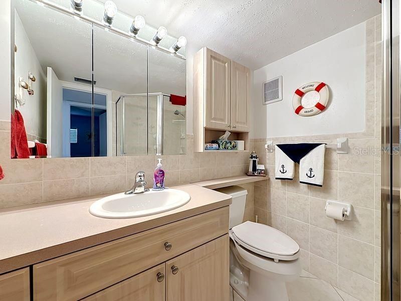 For Sale: $269,900 (2 beds, 2 baths, 1100 Square Feet)