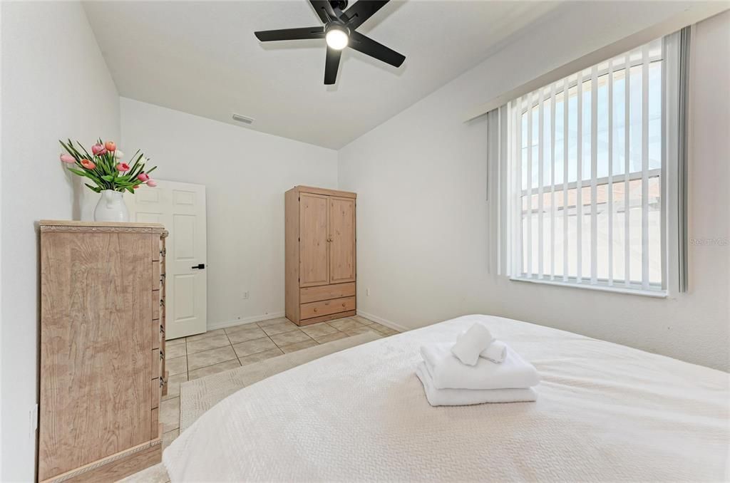 For Sale: $475,000 (4 beds, 0 baths, 2298 Square Feet)