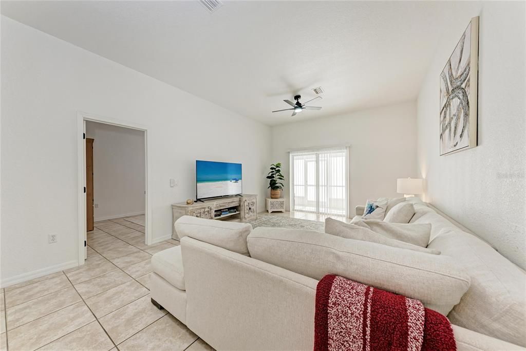 For Sale: $475,000 (4 beds, 0 baths, 2298 Square Feet)