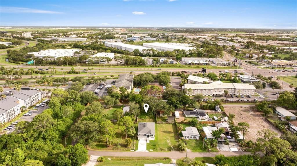 На продажу: $109,900 (0.11 acres)