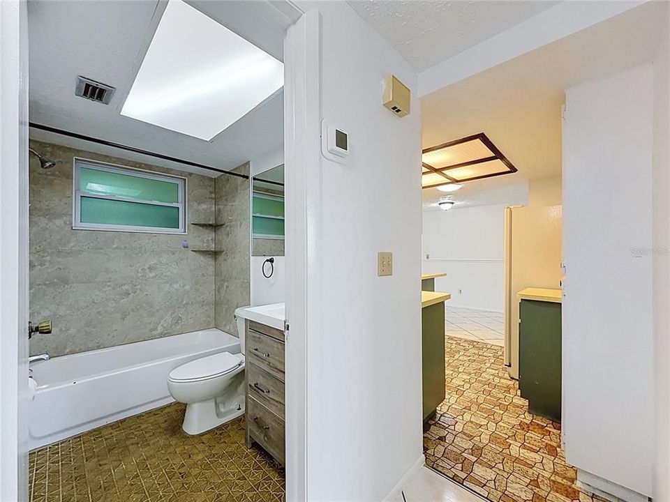 For Sale: $274,900 (3 beds, 2 baths, 1460 Square Feet)