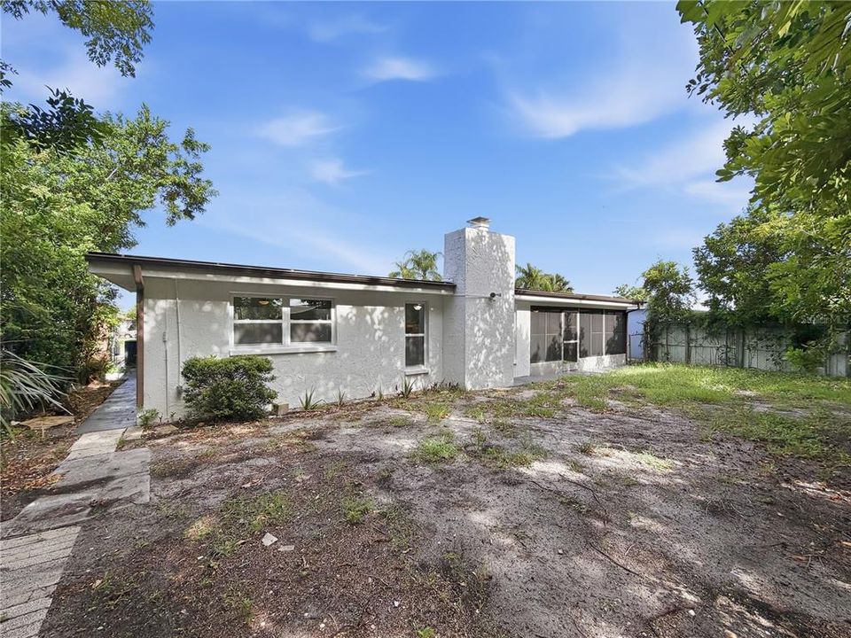 For Sale: $274,900 (3 beds, 2 baths, 1460 Square Feet)