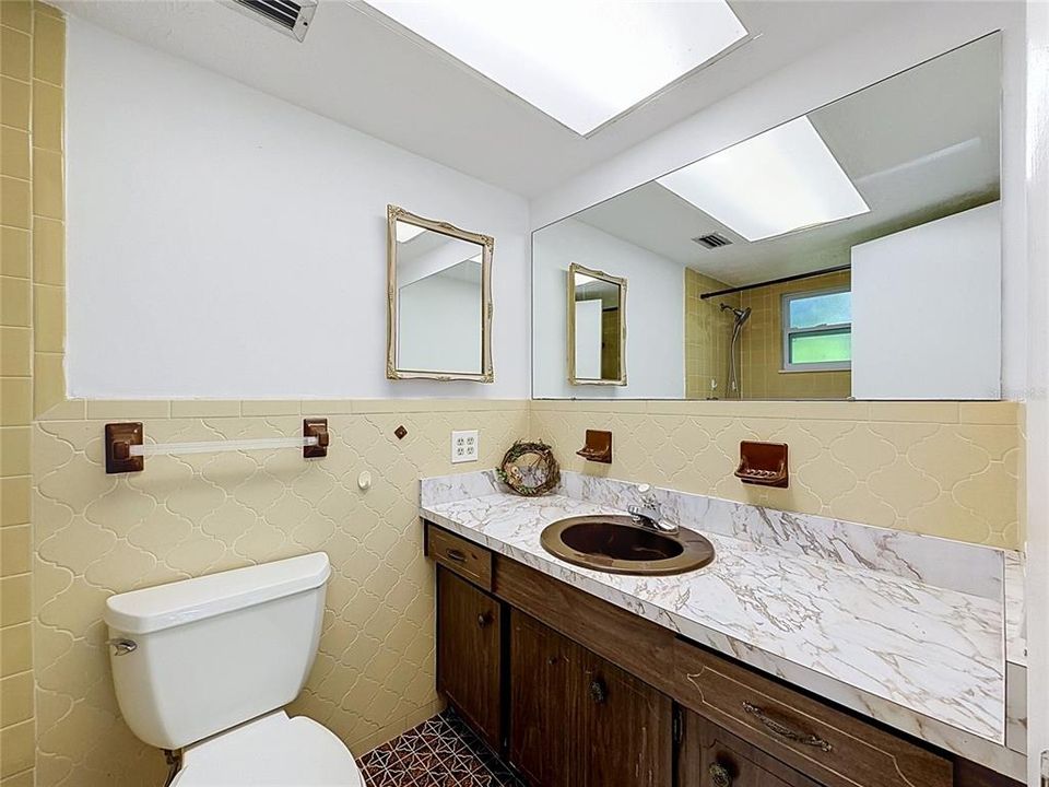 For Sale: $274,900 (3 beds, 2 baths, 1460 Square Feet)