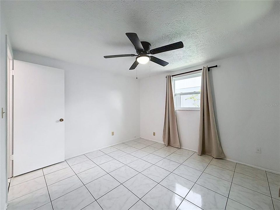 For Sale: $274,900 (3 beds, 2 baths, 1460 Square Feet)