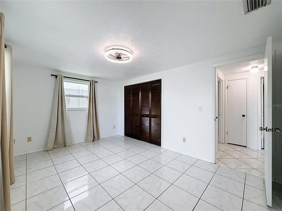 For Sale: $274,900 (3 beds, 2 baths, 1460 Square Feet)
