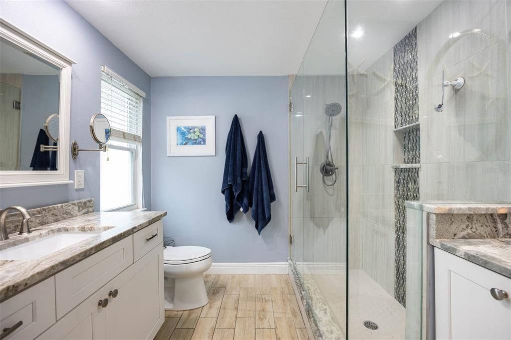 For Sale: $600,000 (3 beds, 2 baths, 1941 Square Feet)