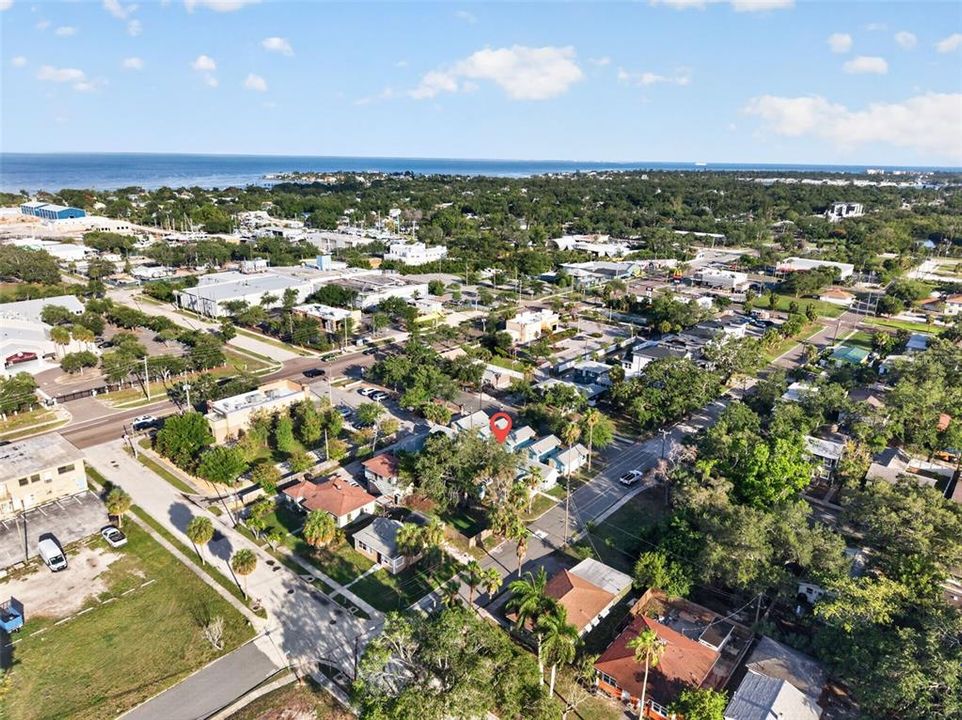 For Sale: $1,100,000 (0.23 acres)