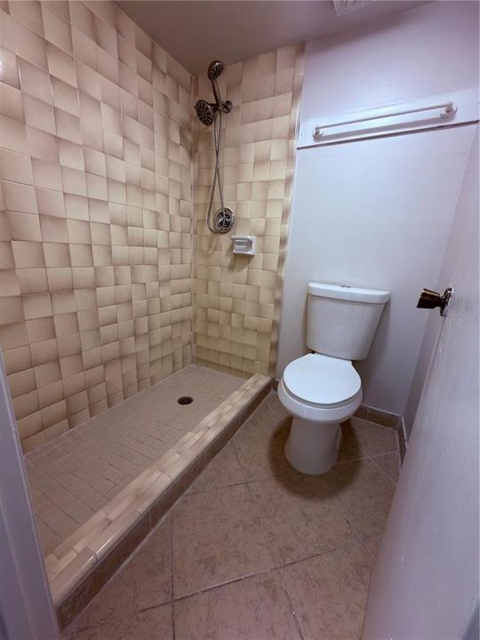 For Sale: $115,000 (2 beds, 2 baths, 1127 Square Feet)