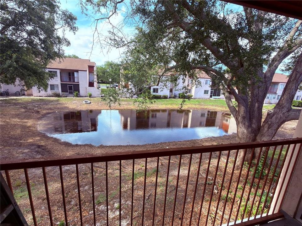 For Sale: $115,000 (2 beds, 2 baths, 1127 Square Feet)