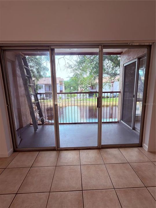For Sale: $115,000 (2 beds, 2 baths, 1127 Square Feet)
