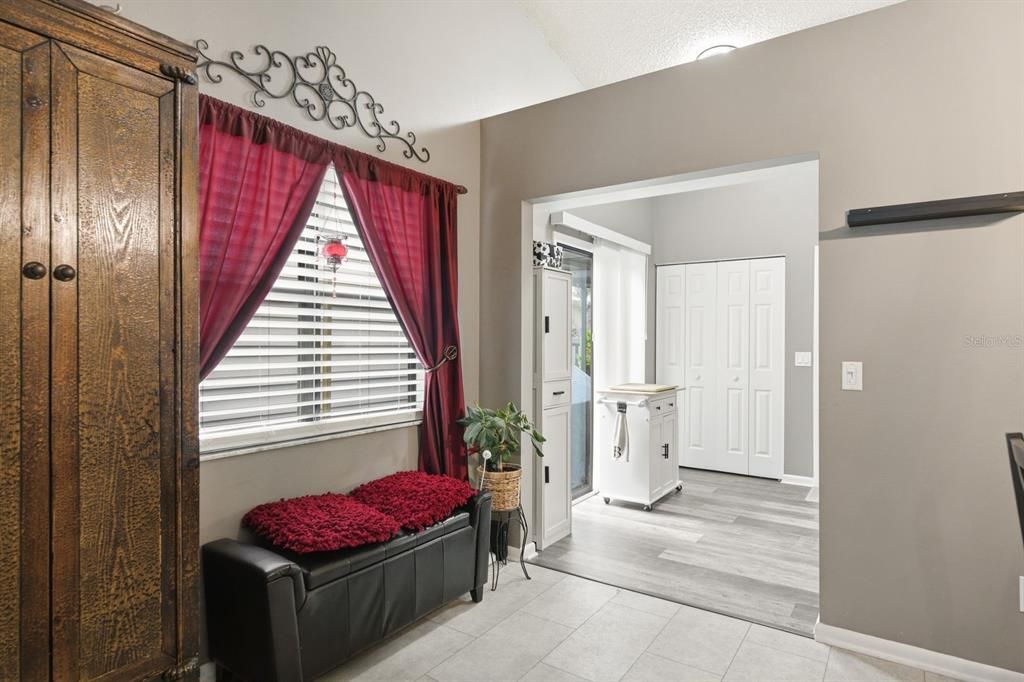 For Sale: $489,900 (3 beds, 2 baths, 1624 Square Feet)