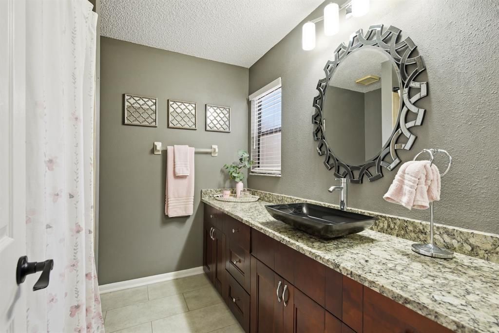 For Sale: $489,900 (3 beds, 2 baths, 1624 Square Feet)