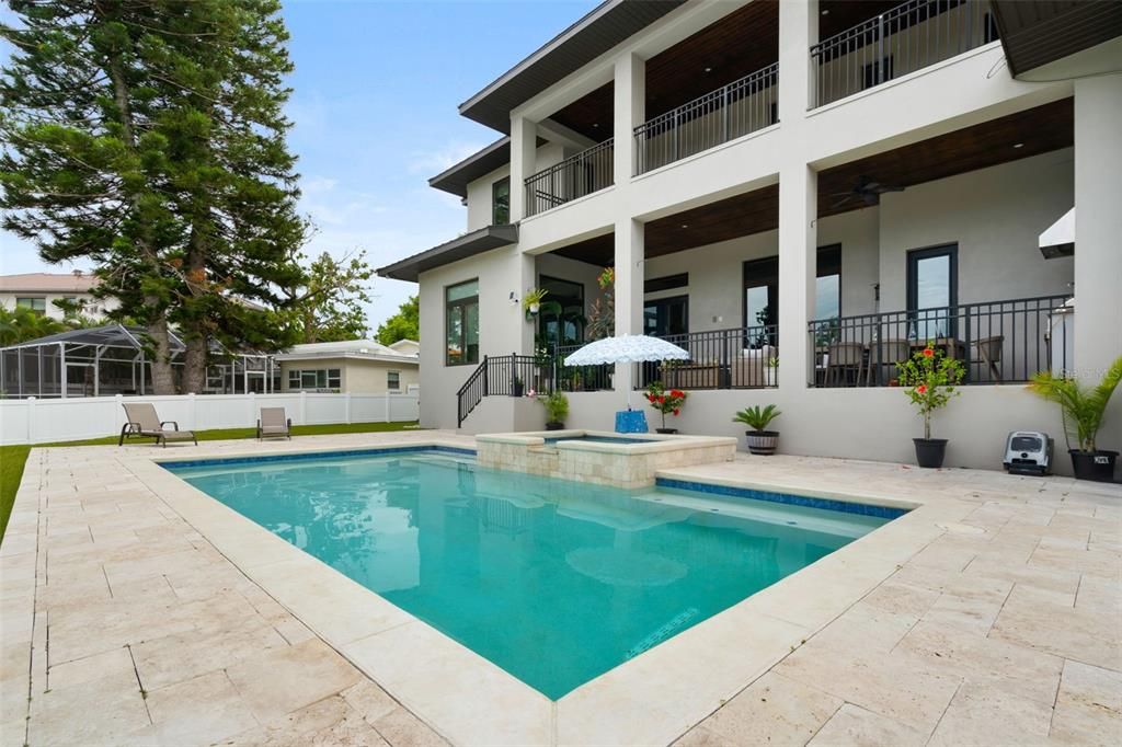 En Venta: $5,250,000 (5 camas, 5 baños, 5567 Pies cuadrados)