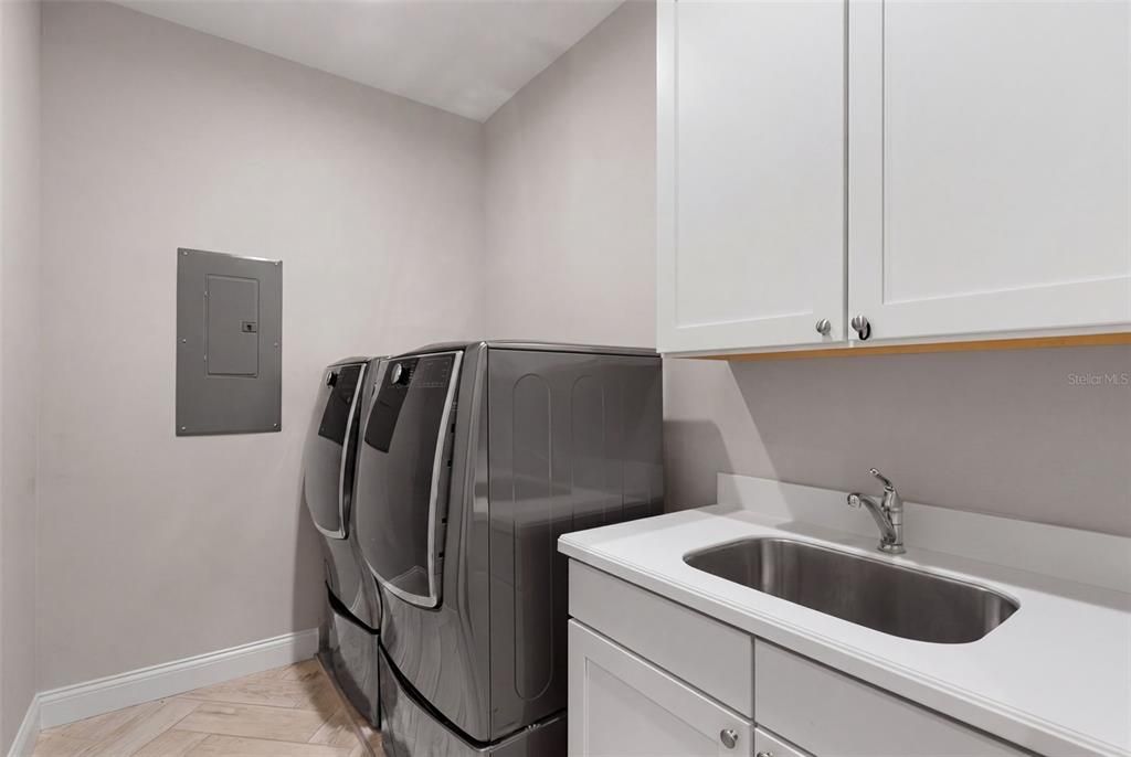 En Venta: $5,250,000 (5 camas, 5 baños, 5567 Pies cuadrados)