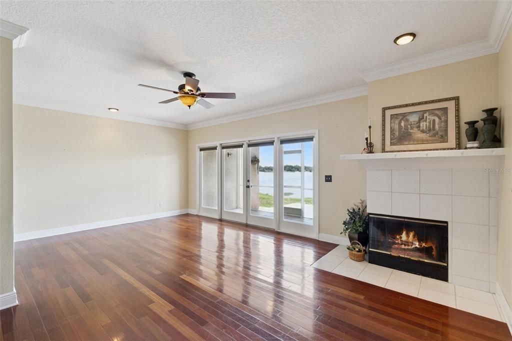 For Sale: $419,900 (3 beds, 2 baths, 1610 Square Feet)