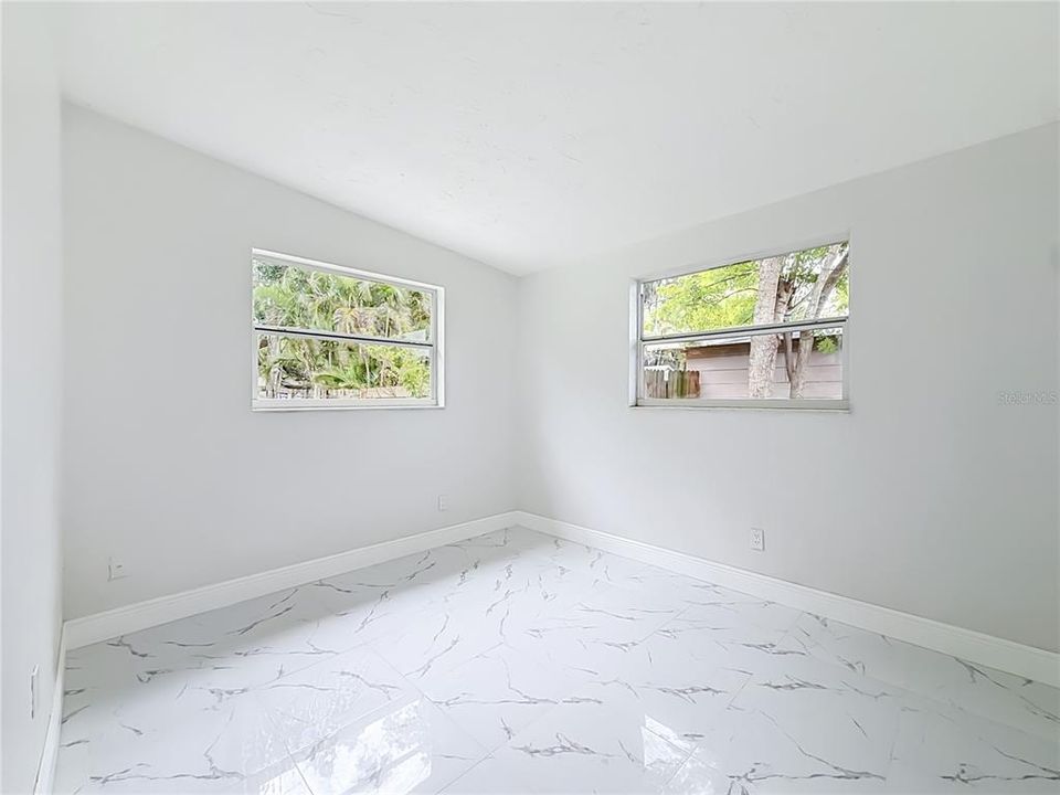 For Sale: $299,900 (3 beds, 2 baths, 730 Square Feet)