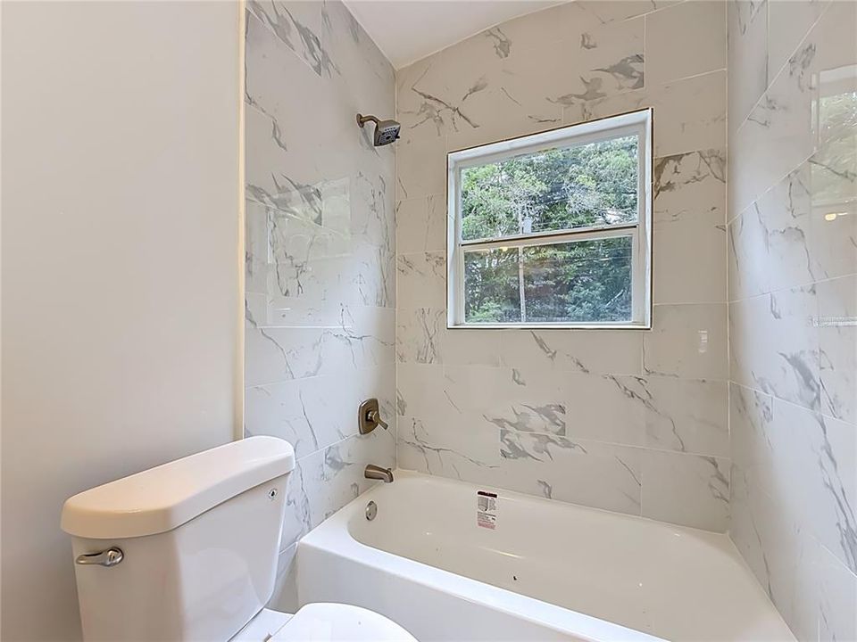 For Sale: $299,900 (3 beds, 2 baths, 730 Square Feet)