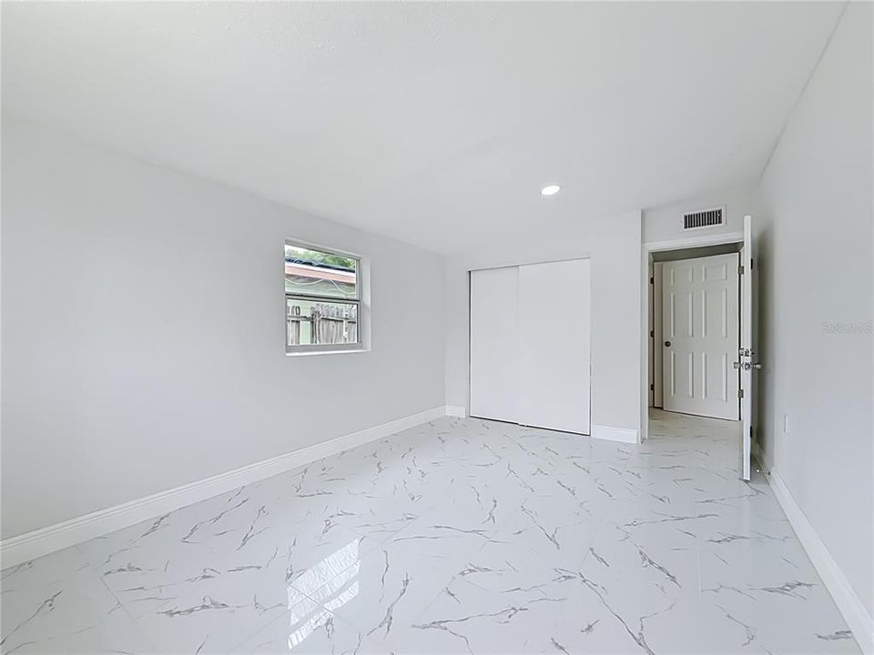 For Sale: $299,900 (3 beds, 2 baths, 730 Square Feet)