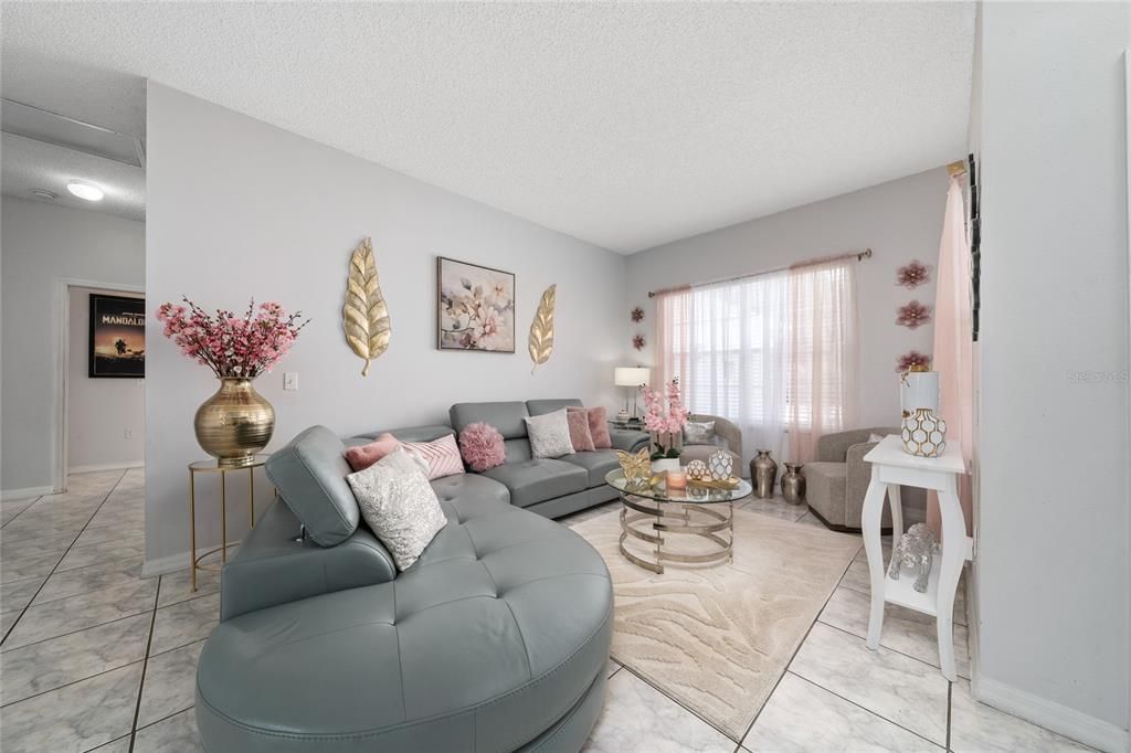 For Sale: $352,000 (4 beds, 3 baths, 2308 Square Feet)