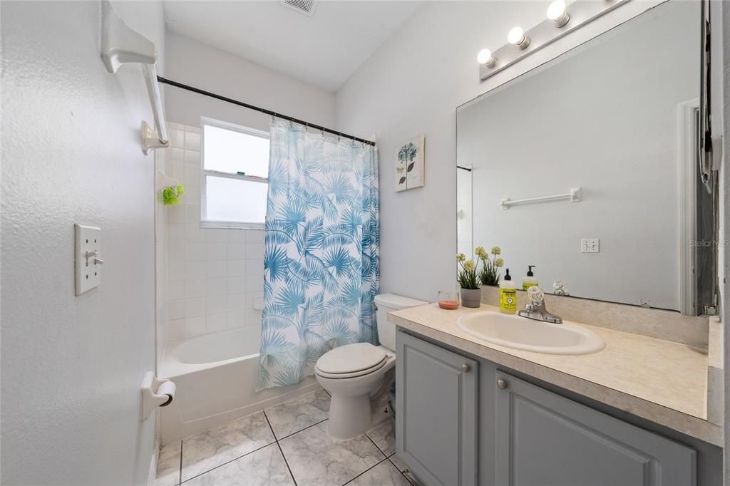 For Sale: $352,000 (4 beds, 3 baths, 2308 Square Feet)