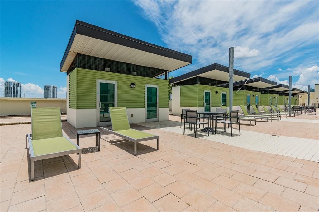 For Sale: $550,000 (2 beds, 2 baths, 1229 Square Feet)