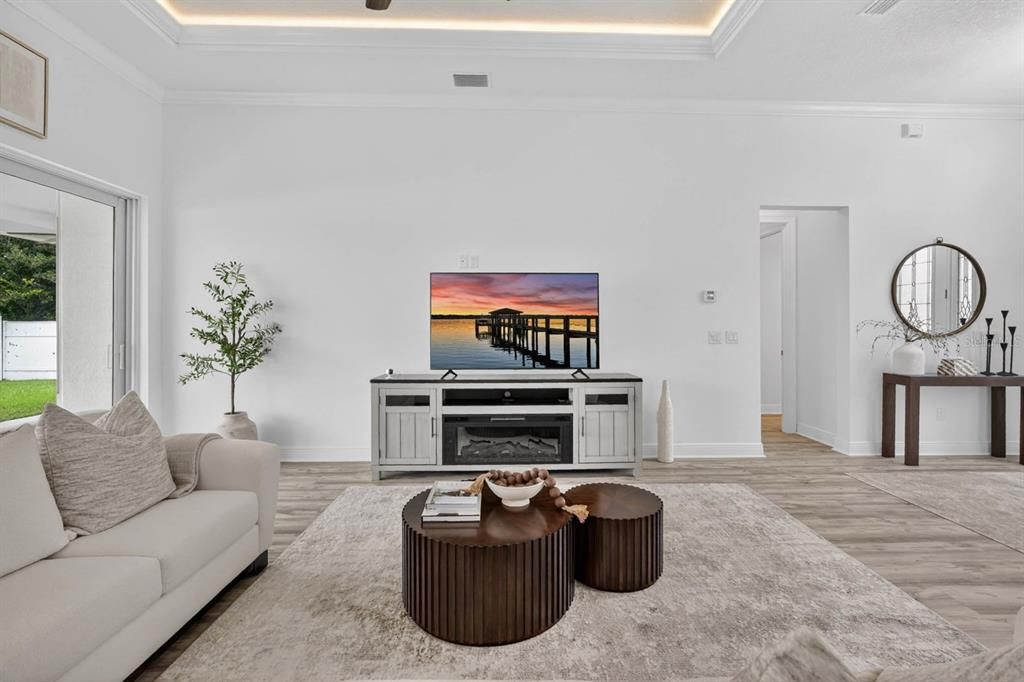 En Venta: $499,990 (3 camas, 2 baños, 2215 Pies cuadrados)