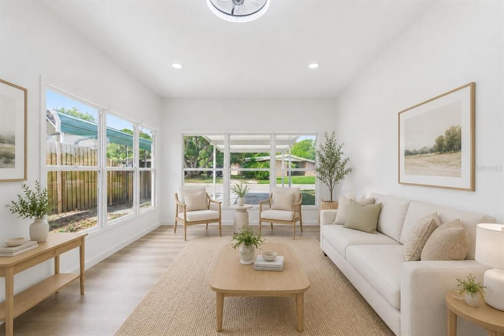 For Sale: $419,900 (3 beds, 3 baths, 1212 Square Feet)