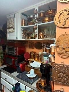 На продажу: $119,997 (2 спален, 2 ванн, 992 Квадратных фут)