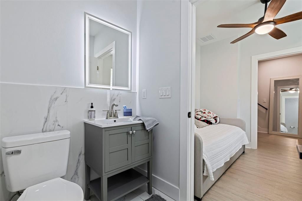 For Sale: $689,000 (4 beds, 3 baths, 2038 Square Feet)
